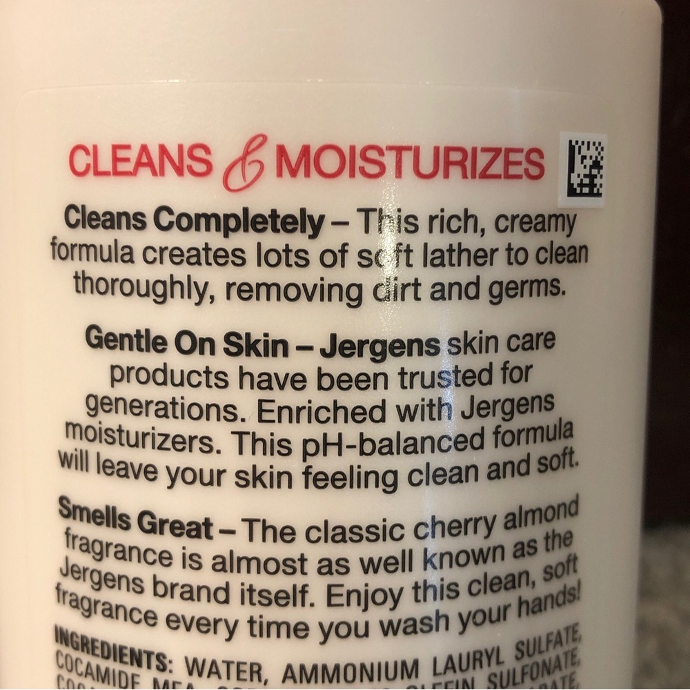 X2 Jergens Extra Moisturizing Hand Wash Soap Cherry Almond, 8.3oz - Picture 5 of 8
